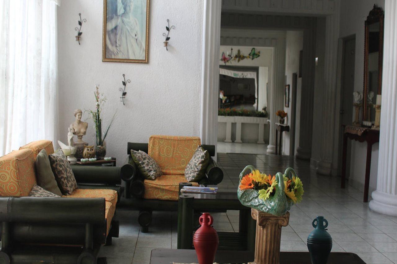 Hotel Grecia Real San Salvador Dış mekan fotoğraf