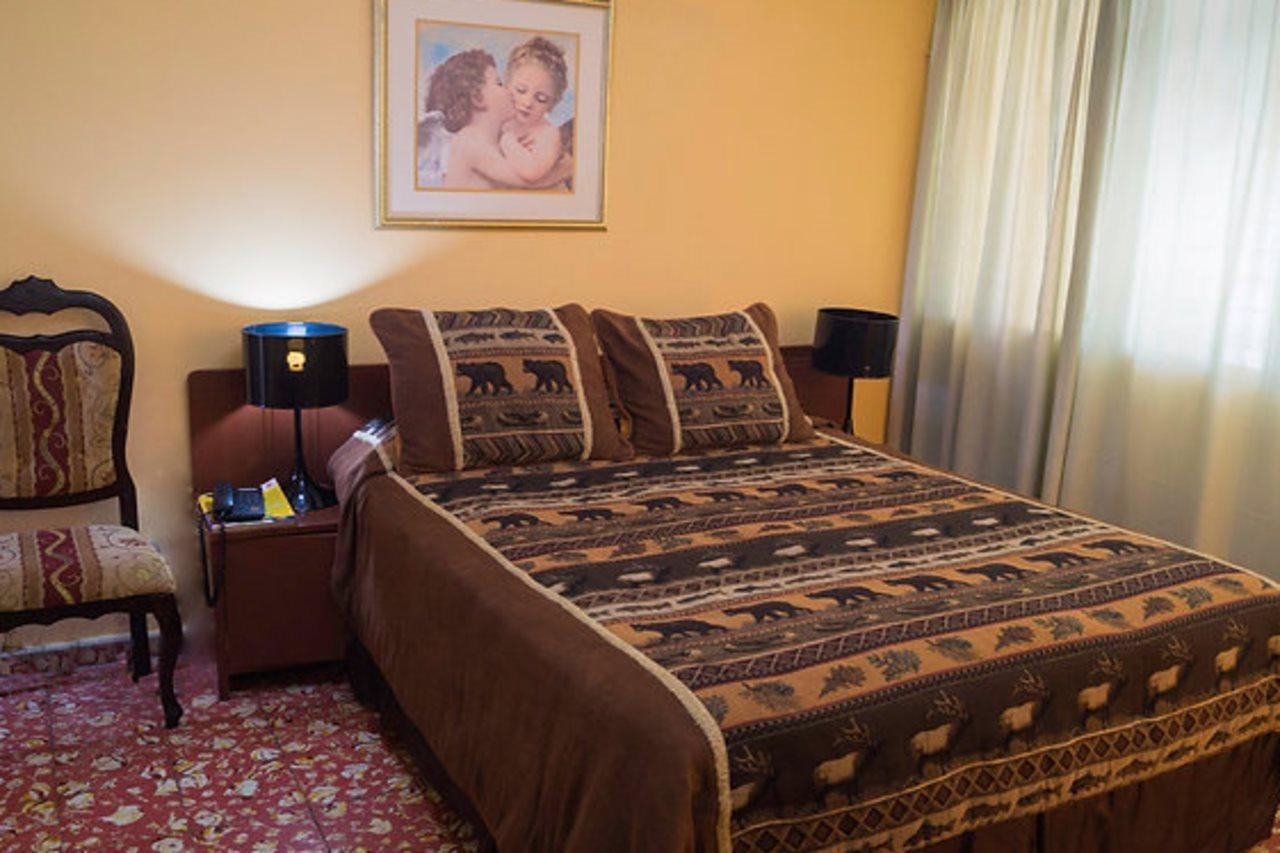 Hotel Grecia Real San Salvador Dış mekan fotoğraf