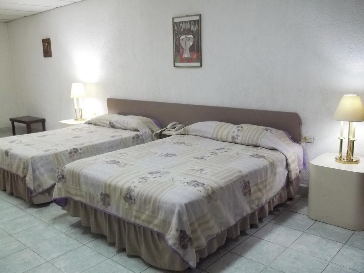 Hotel Grecia Real San Salvador Dış mekan fotoğraf