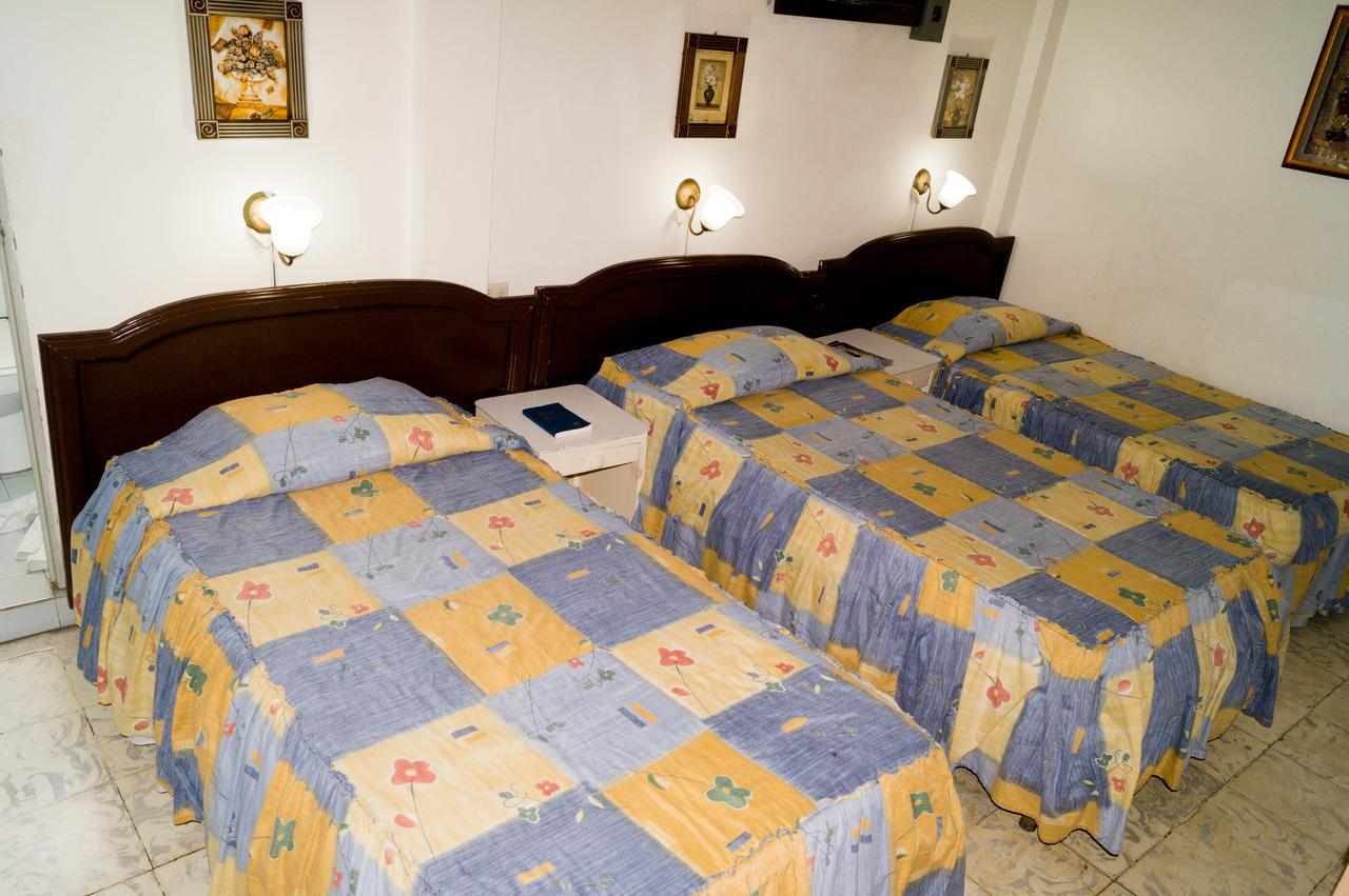 Hotel Grecia Real San Salvador Dış mekan fotoğraf
