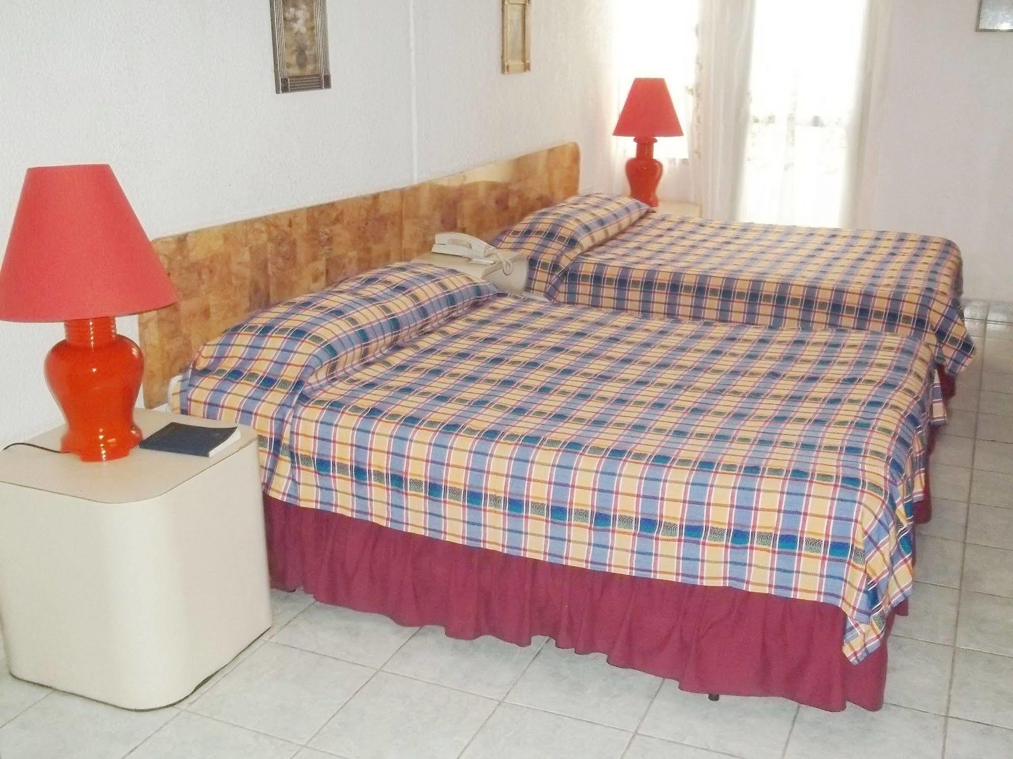 Hotel Grecia Real San Salvador Dış mekan fotoğraf