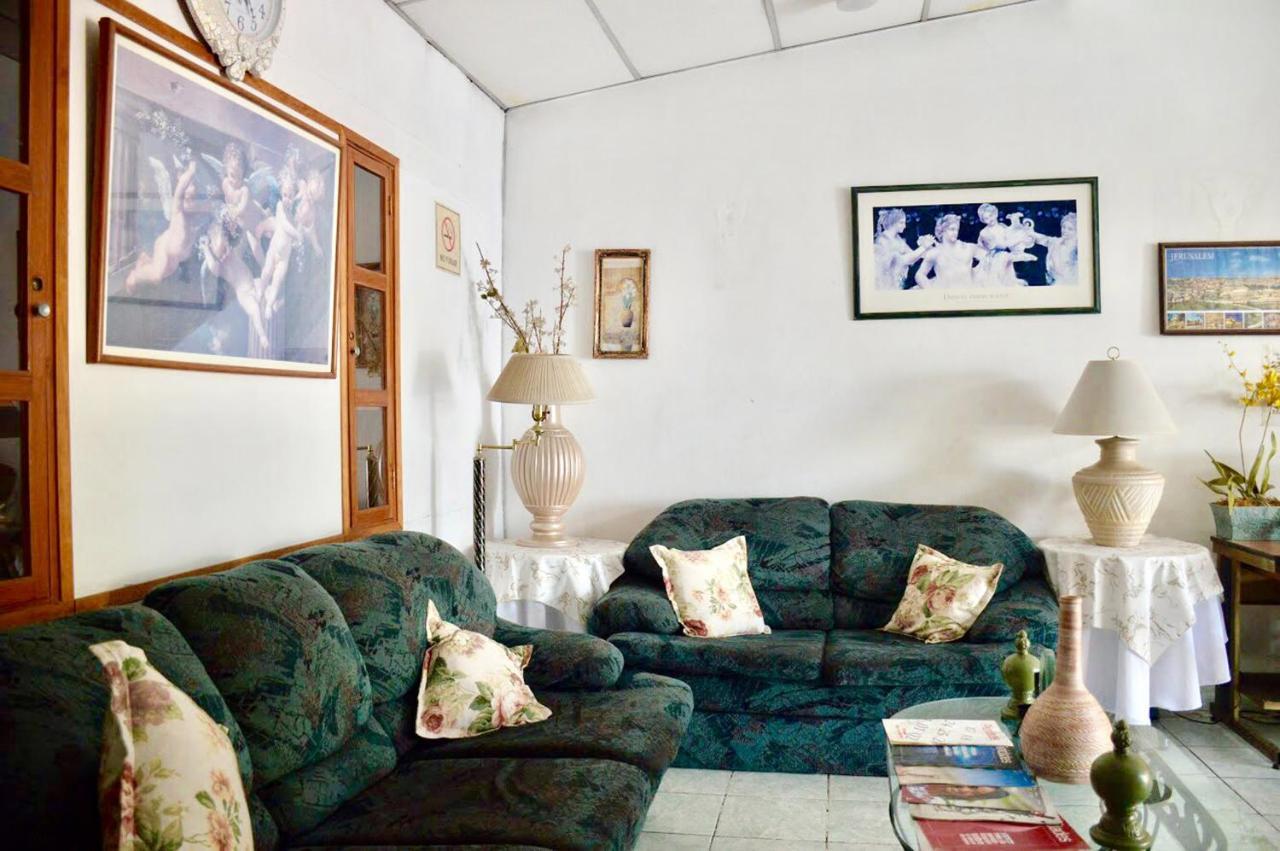 Hotel Grecia Real San Salvador Dış mekan fotoğraf